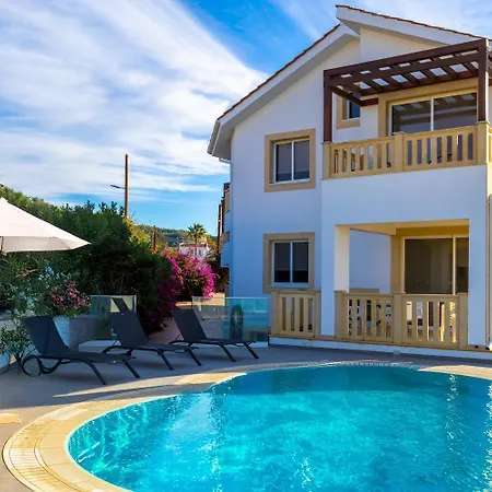 Βίλα Bella Ena Νέα Δήμματα