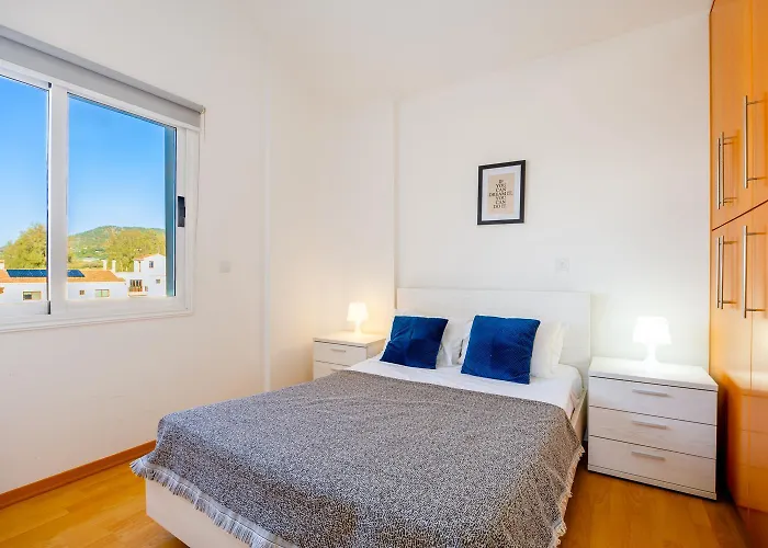 Bella Ena Nea Dimmata